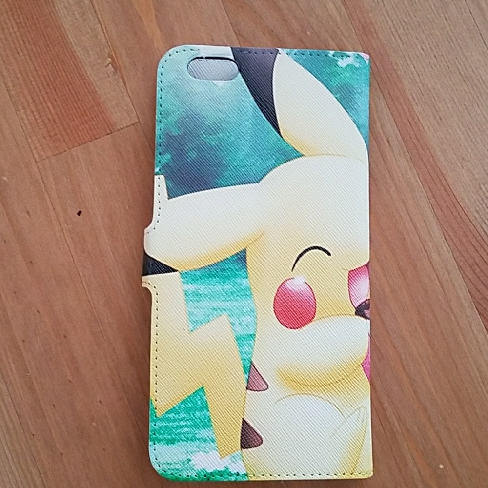 *** SOLD*** New Pikachu Iphone 6 Plus Wallet Case - Picture 2 of 8